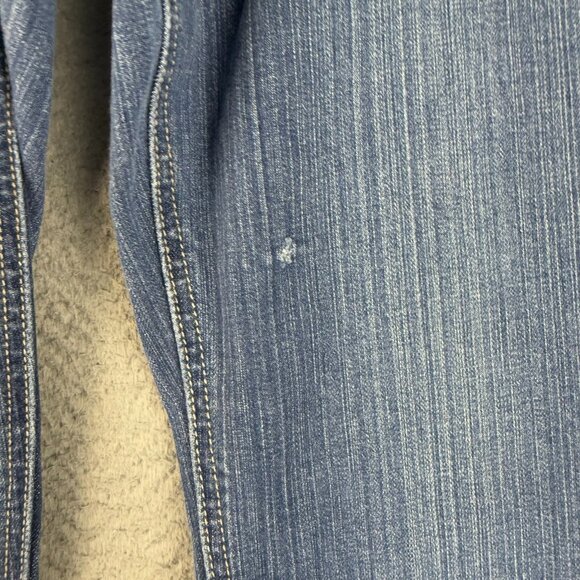 Levi's Women's Size 8 Medium 526 Slender Boot Cut Blue Denim Jeans Cotton Blend - Picture 4 of 8